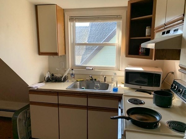Primary Photo - 156 Morrison Ave