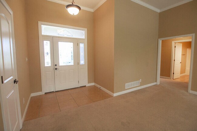 Building Photo - 5305 Chamois Dr