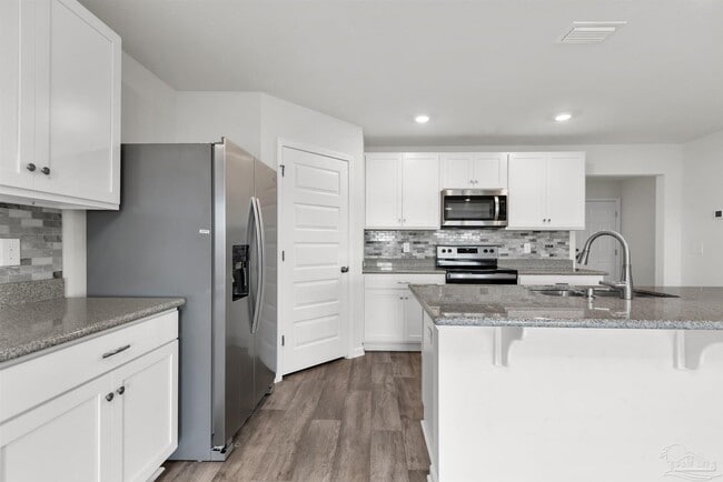 Building Photo - 5557 Galahad Trl