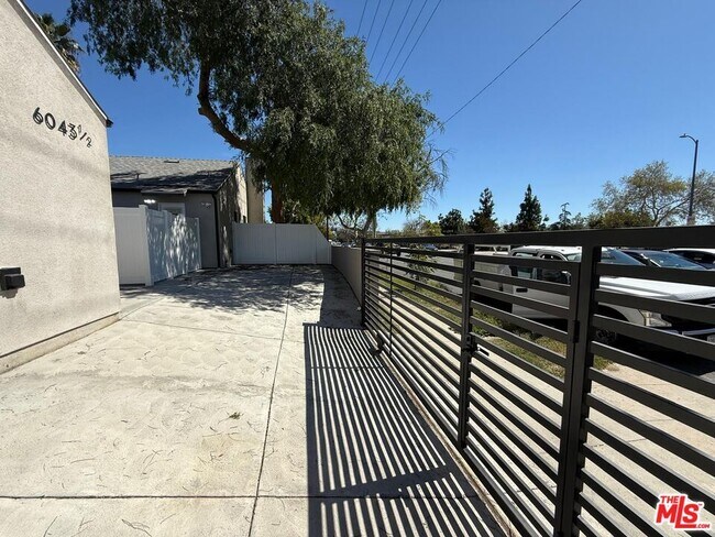 Building Photo - 6403 Gentry Ave