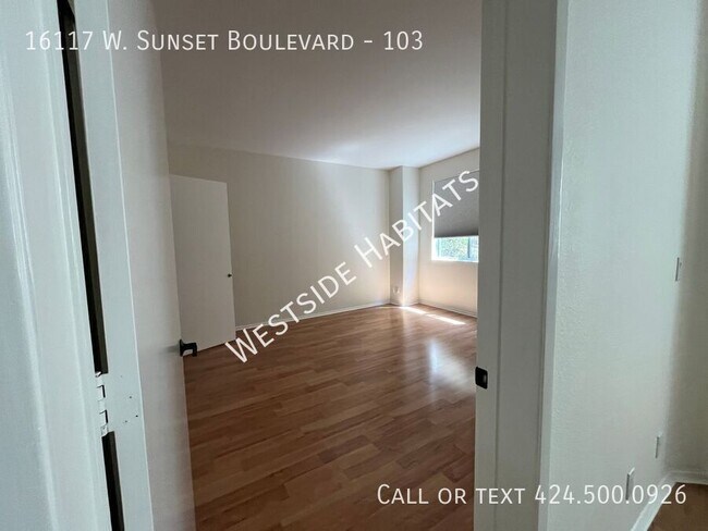 Building Photo - 16117 W Sunset Blvd