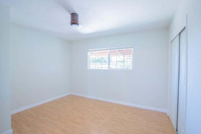 Building Photo - 33613 14th St