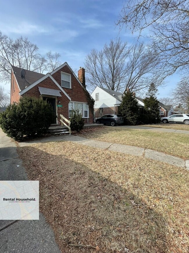 Building Photo - Dream Bungalow Awaits: Space, Style & Serenity!~ $1400