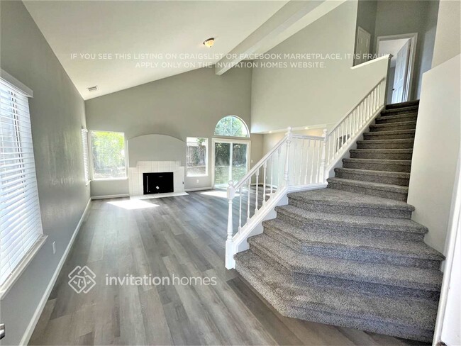 Building Photo - 4520 Pampas Cir