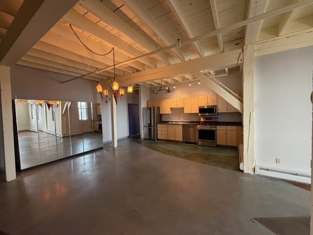 Building Photo - 18 Park St