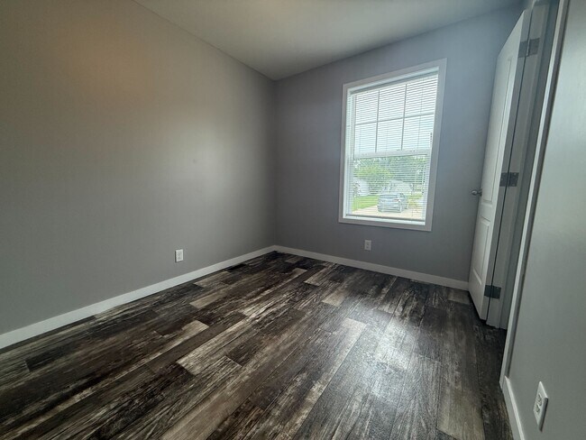 Building Photo - 71676 Heather Ct