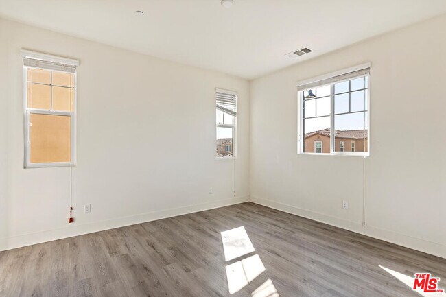 Building Photo - 11611 Cantara Dr