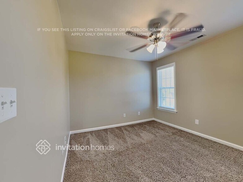 Building Photo - 601 Bellefont Ct