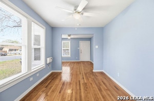 Building Photo - 2202 W Hermosa Dr