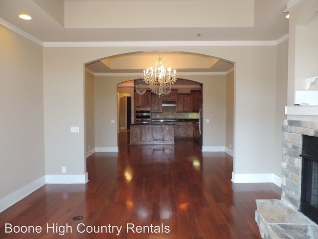 Building Photo - 3 br, 2 bath House - 148 Hwy 105 Ext Unit 203