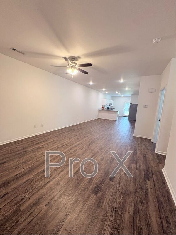 Building Photo - 401 Alex Jordan Dr.
