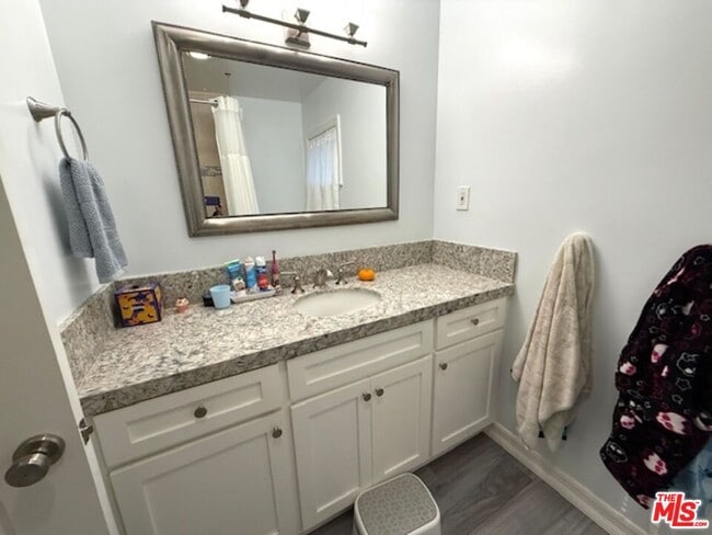 Building Photo - 912 McCarthy Ct