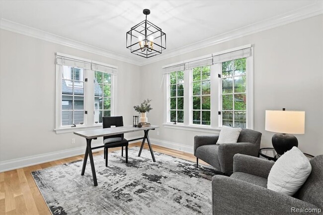 Building Photo - 1897 Norfolk St