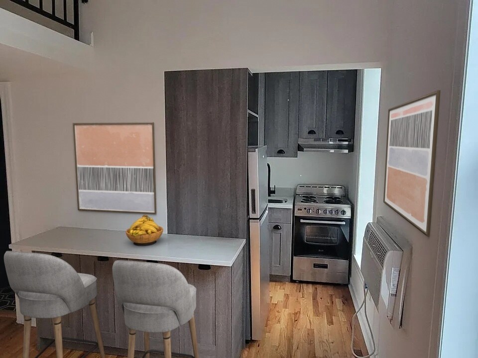 Building Photo - 1023 N Dearborn St