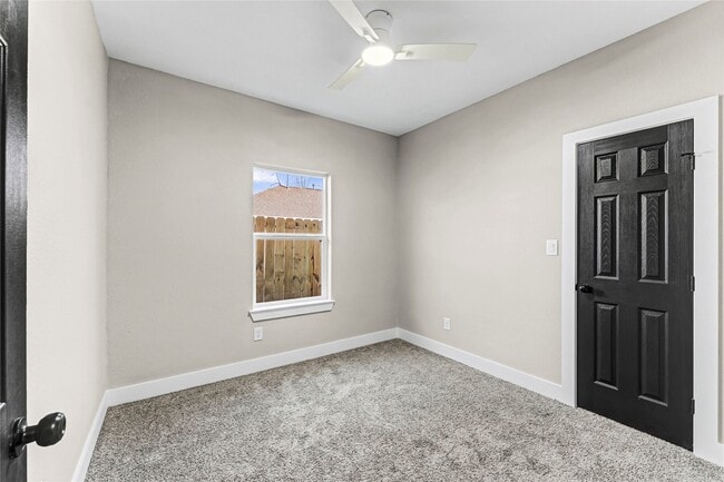 Building Photo - 8221 Flaxman St
