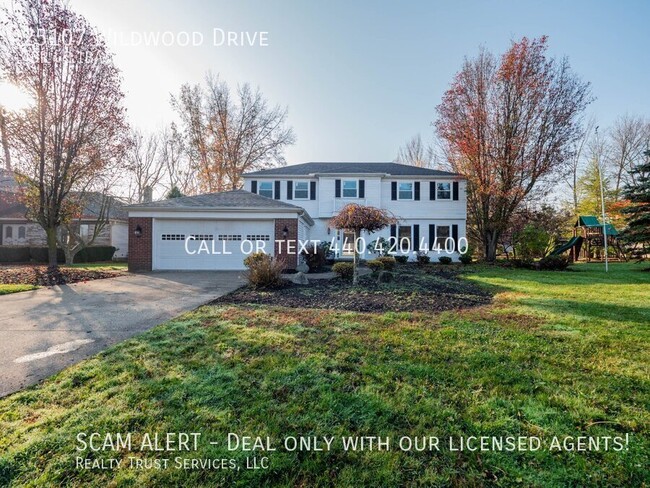 Primary Photo - Beautiful Colonial 4 bed 3.5 bath home Fir...