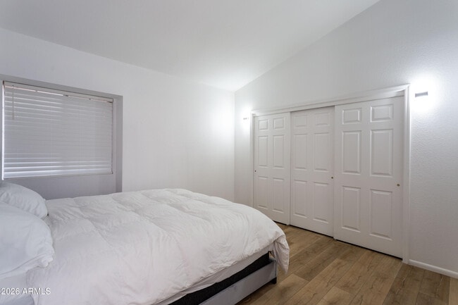 Building Photo - 11015 W Laurelwood Ln