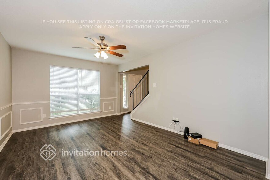 Building Photo - 609 Nightshade Dr