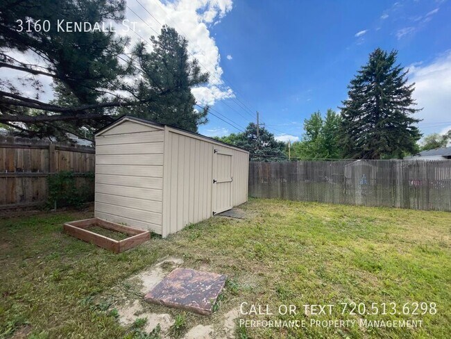 Building Photo - 3160 Kendall St