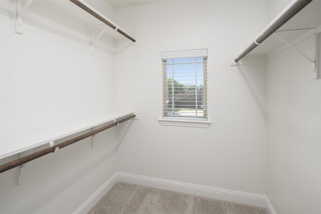 Building Photo - Beautiful 3-Bedroom Townhome in Prime Allen Location!