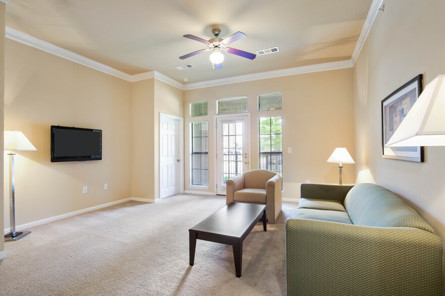 Riverwalk Apartments 1280 Riverwalk Ter Jenks OK 74037 Apartment Finder