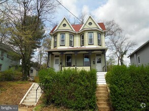 Building Photo - 306 W Cold Spring Ln