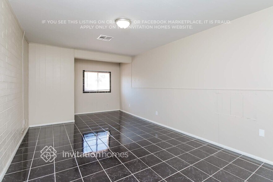 Building Photo - 6910 W Rancho Dr