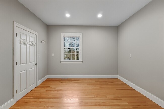 Building Photo - 1327 Liberty St