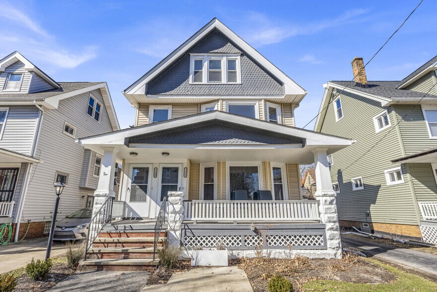 Building Photo - 2638 E 126th St