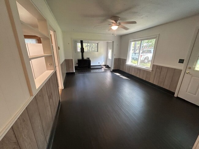 Building Photo - 244 Vallejo Cir