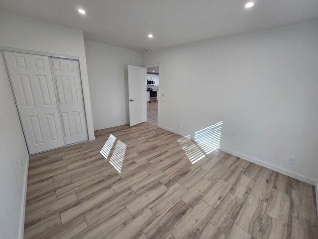 Building Photo - All Brand New!!