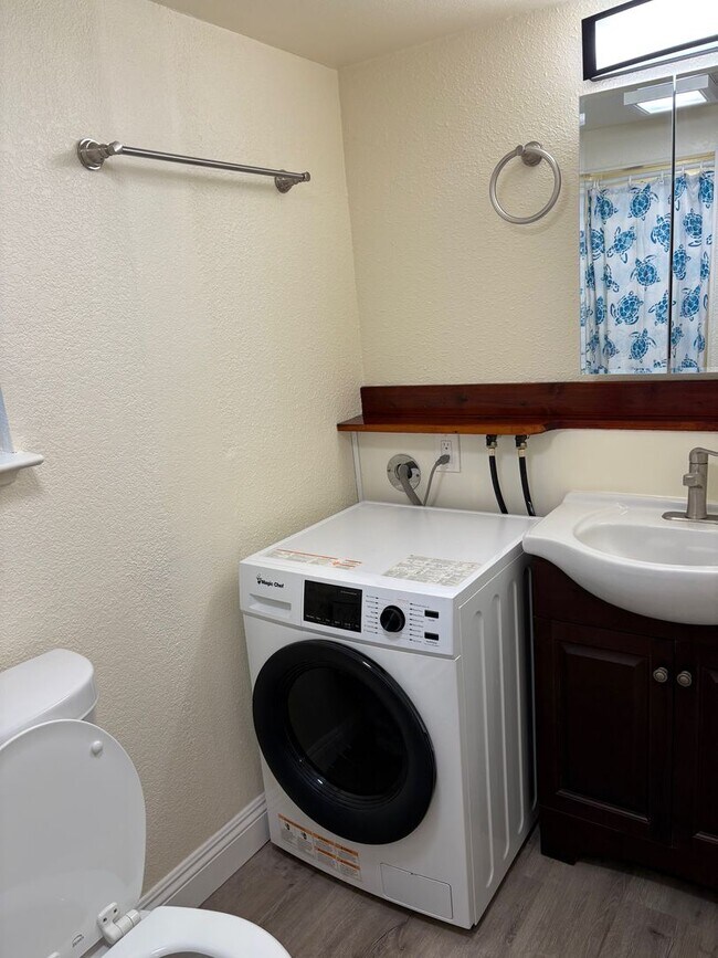 Building Photo - 22nd Street