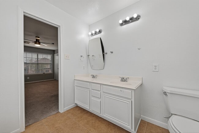 Building Photo - 2502 Gwenfair Dr