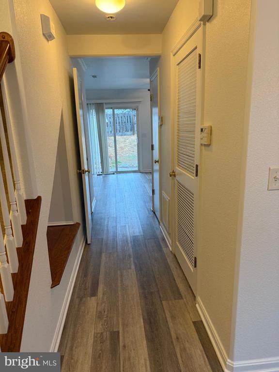 Building Photo - 9905 Matti Hill Ct