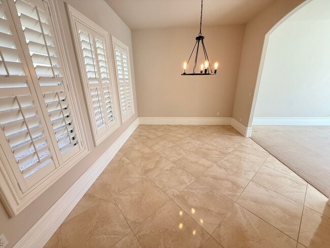 Building Photo - Tuscany Guard Gated Community