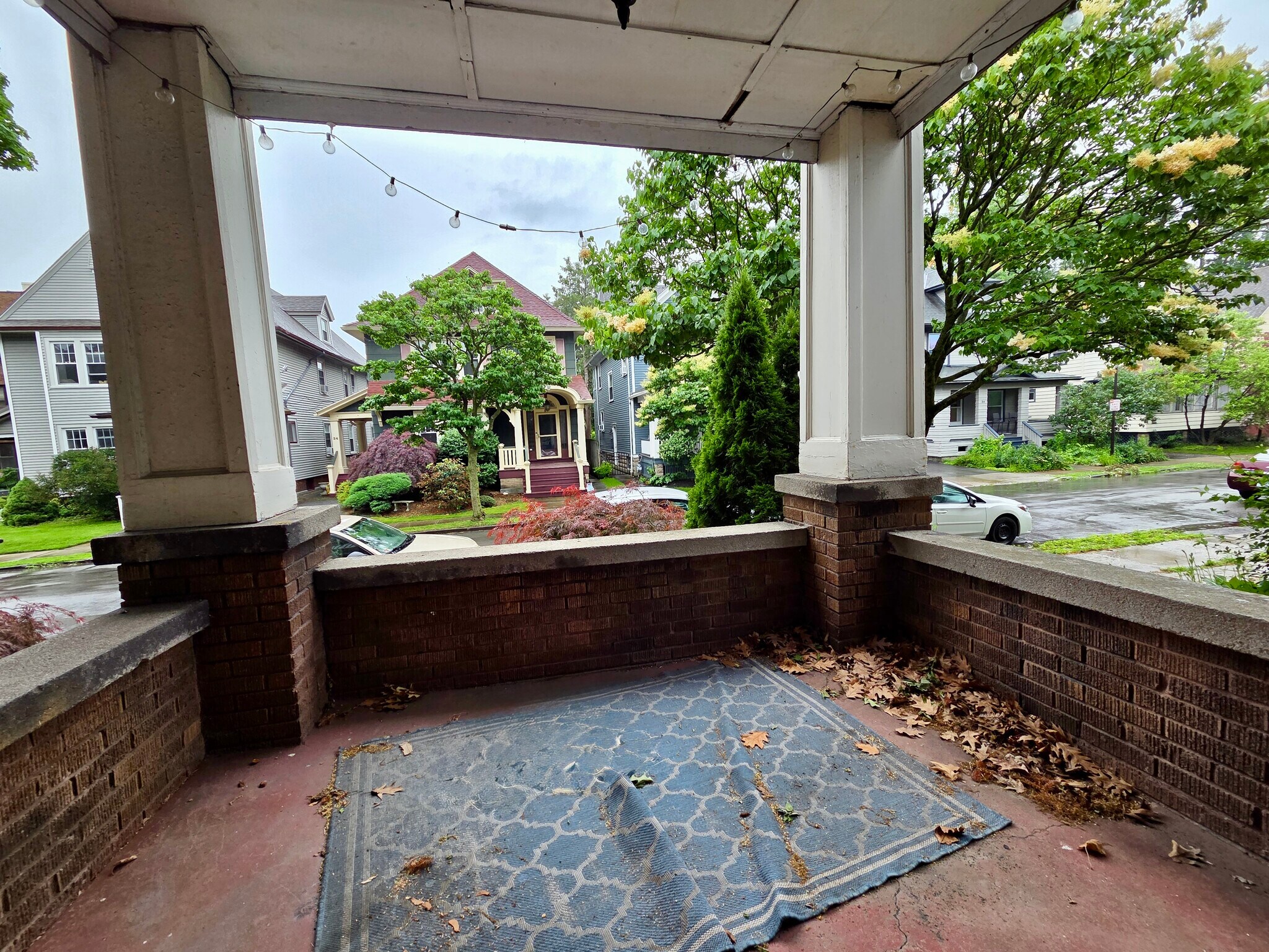 Building Photo - 25 Vassar St