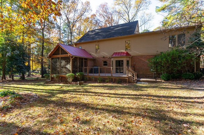 Building Photo - 5008 Wood Valley Dr