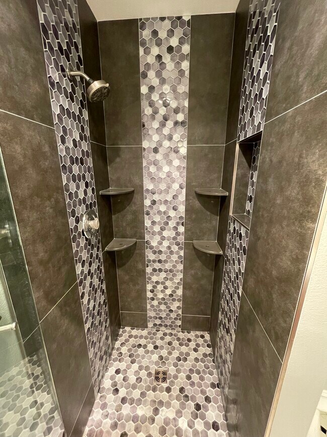 Building Photo - 707 125th Pl NW