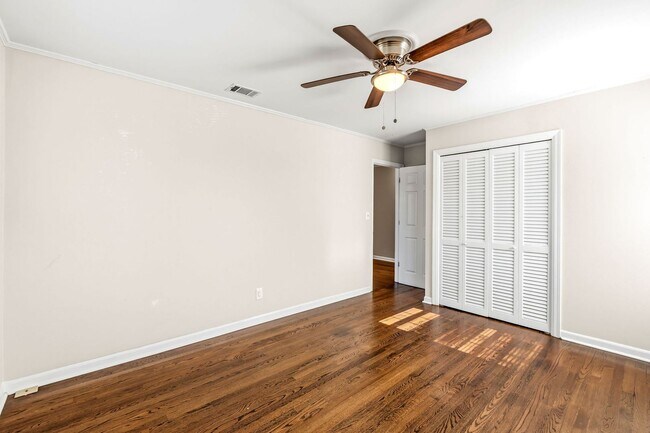 Building Photo - 311 Gardners Mill Ct