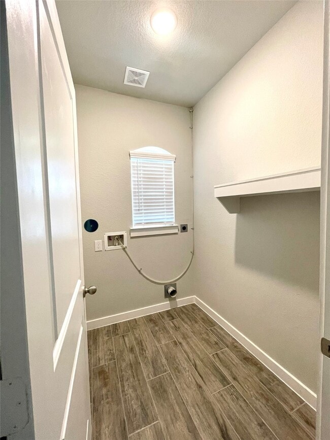 Building Photo - 5026 Mint Orchard Dr