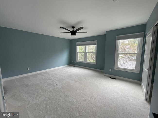 Building Photo - 10638 Sawdust Cir