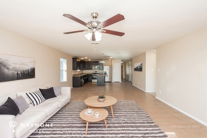 Building Photo - 10008 Calcite Dr