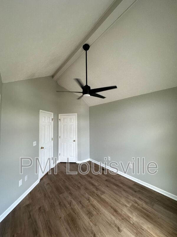 Building Photo - 4007 Mimosa View Dr