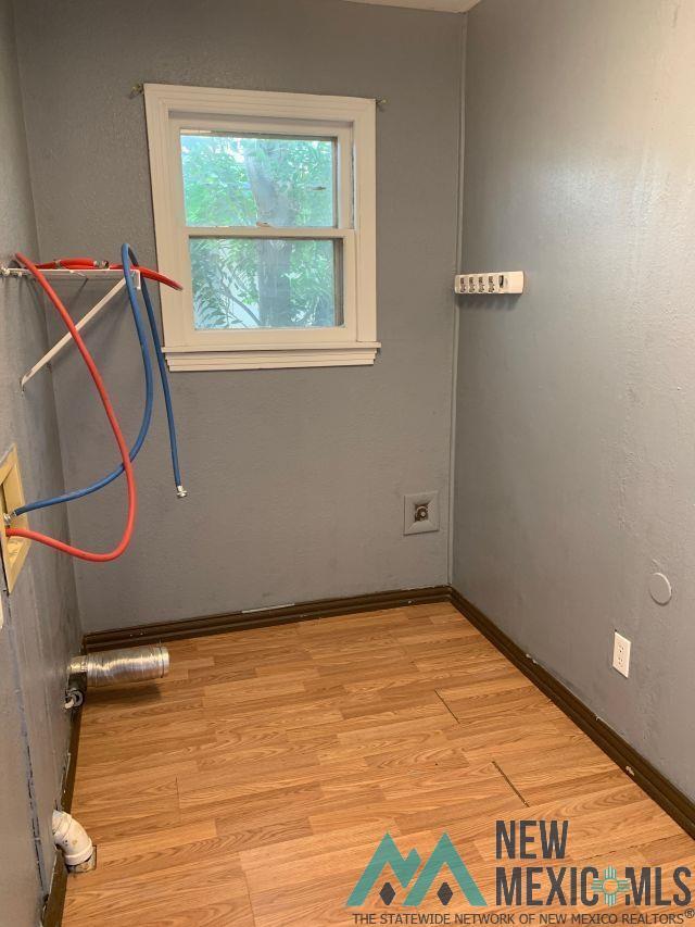 Building Photo - 142 S Indio Ave