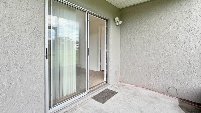 Building Photo - 101-107 Cory Ln