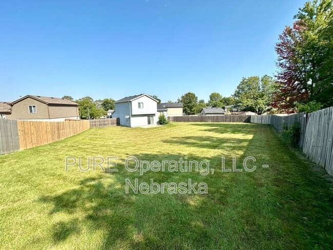 Building Photo - 1009 Bison Cir