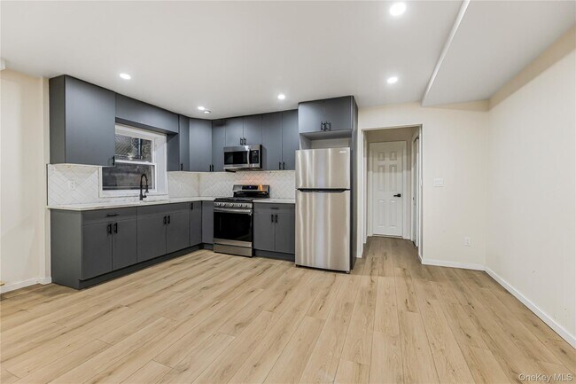 Building Photo - 604 Yonkers Ave