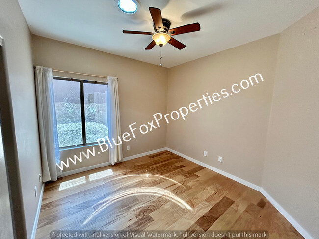 Building Photo - 7447 N Bradstreet Dr