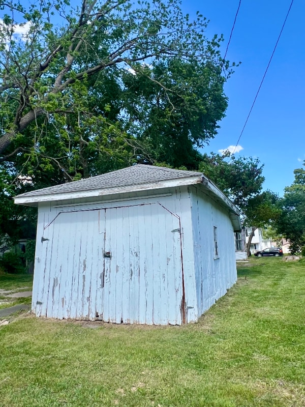 Building Photo - 609 N Garfield Ave