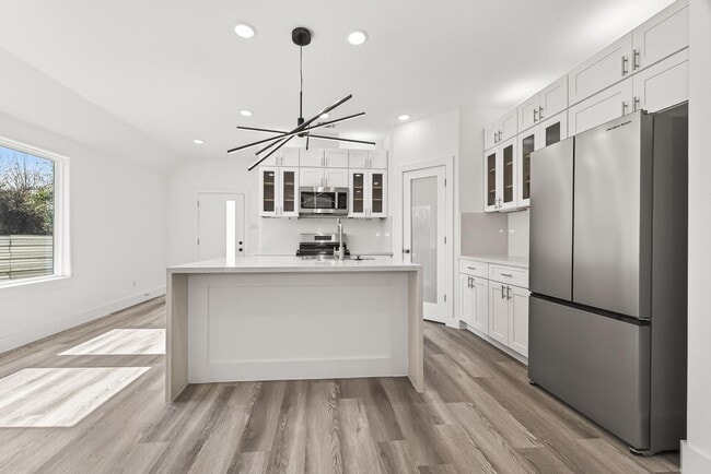 Building Photo - 5304 Lynnfield St